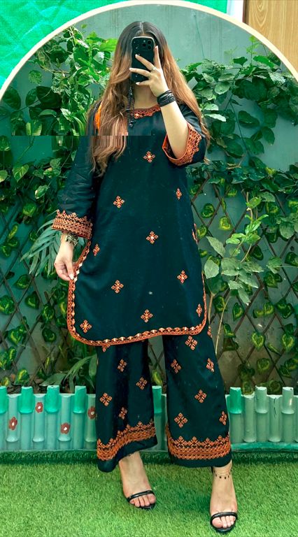 Traditional dress